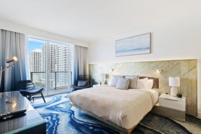 2 BR Luxury Beach Apartment with Resort Amenities